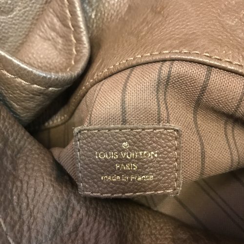 Louis Vuitton modello Artsy MM in Pelle Empreinte